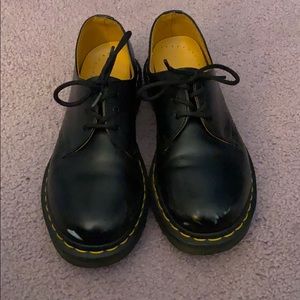 Black doc Martens shoes (make an offer)